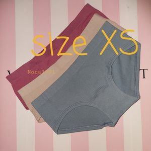 New VS HIPHUGGER size XS